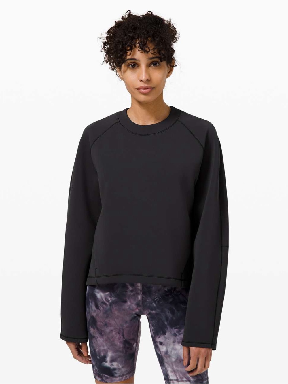 161. Lululemon AirWrap Crew Black size 8 like new cropped
